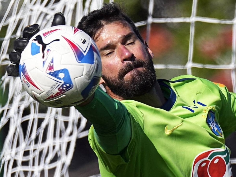 ブラジル代表GKアリソンはコンマ何秒の隙を見逃さない 元日本代表GK南