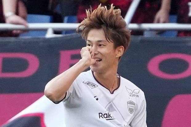 お肌白くて綺麗｣｢ベビちゃんムスッとすごい｣J1神戸MF井出遥也の元E