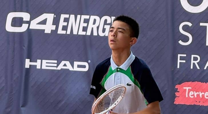 14歳以下の世界最高峰のクレーコート大会「スタッド・フランセ・オープン」でオトリエ龍馬がベスト16