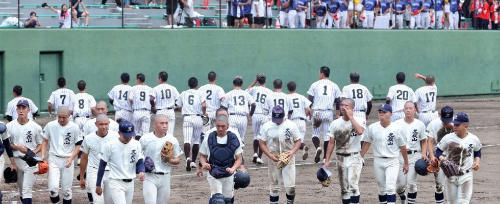 【高校野球】国学院久我山15年ぶり初戦敗退…中沢主将、仲間に「ありがとうと言いたい」西東京