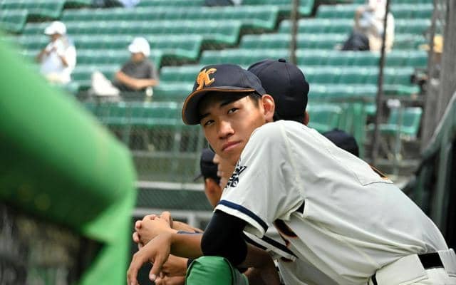 初の背番号つかみ奮闘　石川県工・東海選手「ベンチ外の3年の分も」