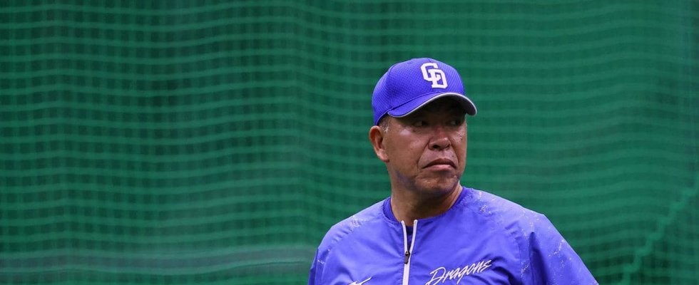 【中日】井上監督、離脱中の松山晋也の復帰時期に「海にクラゲが出没するぐらいの頃かな」