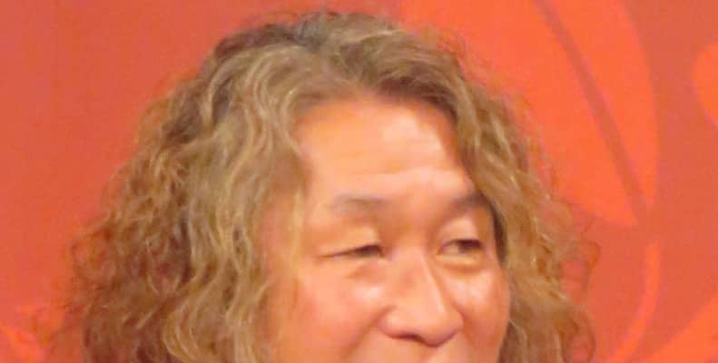 元日本代表の岡野雅行さん、ニックネーム「野人」の由来語る　空港に短パンとサンダル姿で…