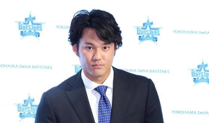 ＤｅＮＡ・藤浪晋太郎が入団会見　青ネクタイで「心機一転」決断理由は「一番熱を持って藤浪晋太郎が必要だと」古巣阪神からのオファーはなし　対戦したいのは「阪神の佐藤輝明選手」