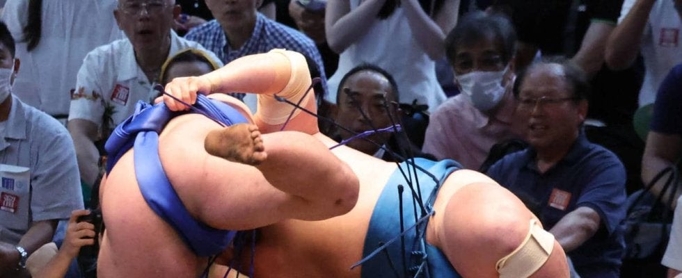 藤ノ川が逆転の首投げで琴栄峰との新入幕対決制す「ともに今後が楽しみ」琴風氏