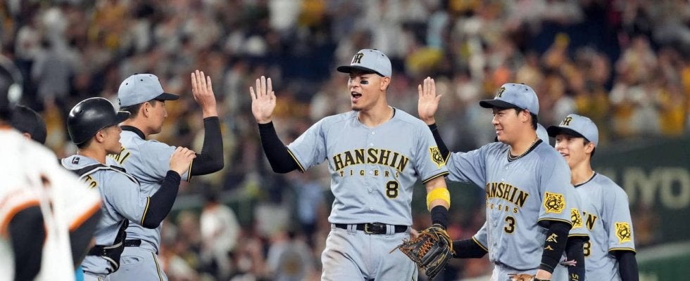 【データ】阪神が88試合目で２位巨人と今季最大の10ゲーム差　03年、08年に次ぐ早さ