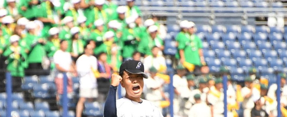 【高校野球】昨夏代表の新潟産大付、エース小平乃希の公式戦初完投初完封で８強入り／新潟