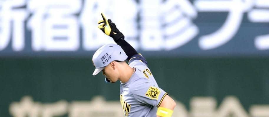 阪神・佐藤輝Ｖ弾！自己最多更新２５号「これ以上ない気持ち」　２位巨人の自力Ｖ消した！今季最大１０差