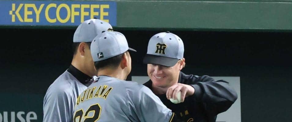 阪神・ネルソン　来日１勝「すごくうれしい」延長十回、ピンチで坂本Ｋ斬り　１３試合連続無失点で防御率０・６０