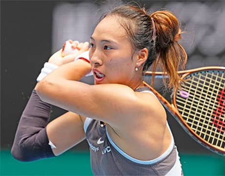  世界6位が右肘手術でツアー離脱 