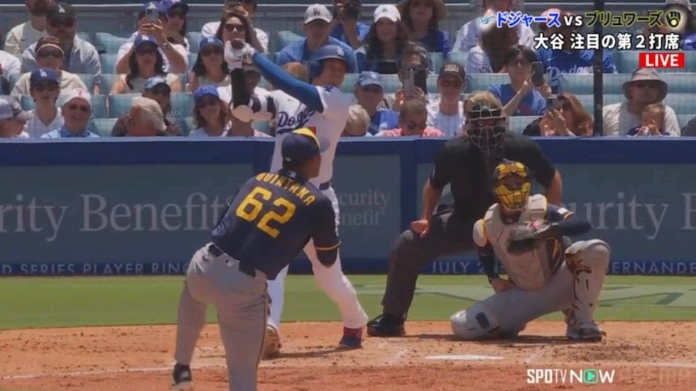 ホームランバー 野球グローブ 2種セット ※激レア※ ホームランバー 野球グローブ 2種セット ※激レア※