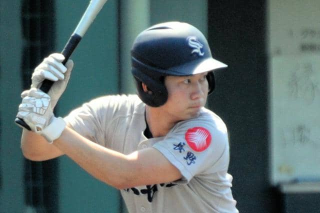 佐久長聖、攻撃力で圧倒 打率6割の中市選手「甲子園出場決めたい」 | 野球
