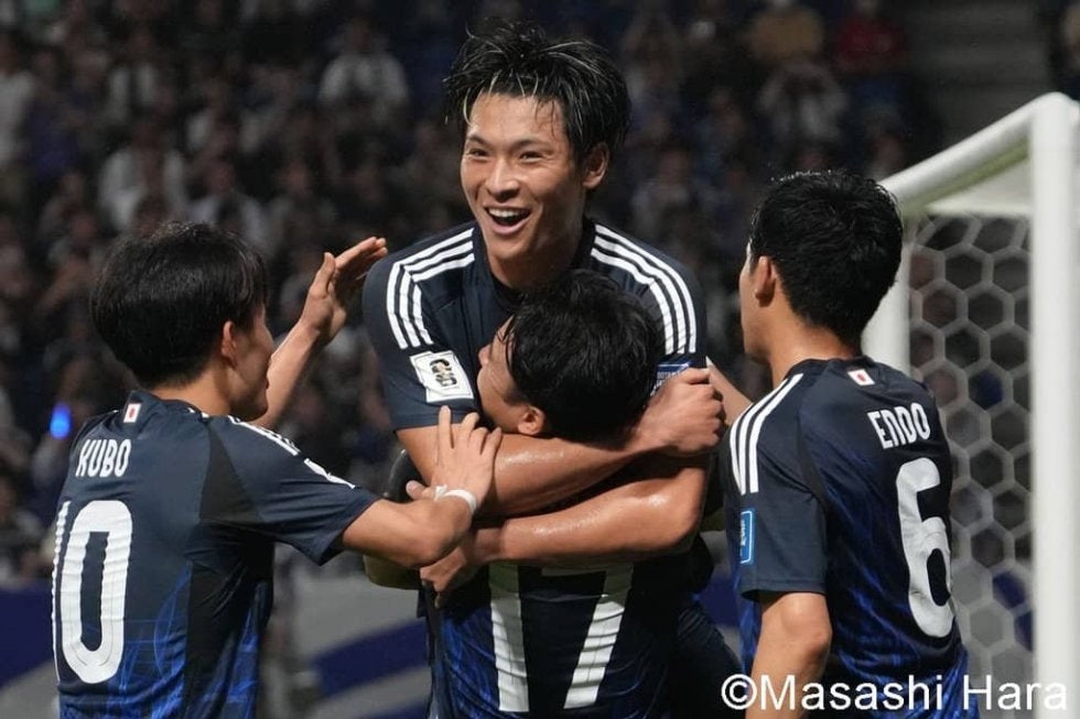 ボルシアMG加入の日本代表FW町野修斗｢背番号18決定｣に歓喜！｢溶け込ん