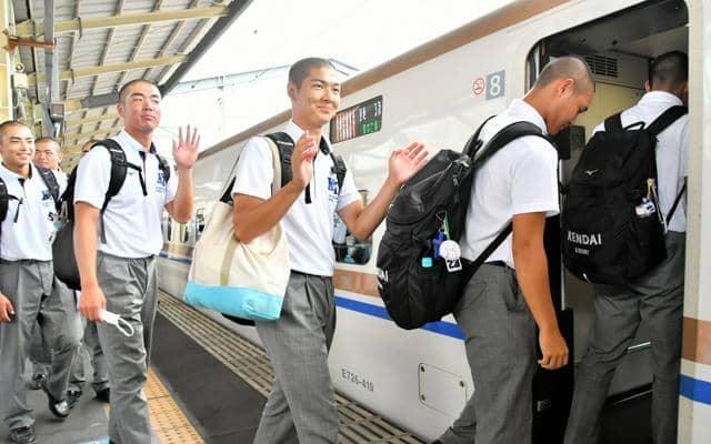 健大高崎が甲子園へ　出発式で「日本一を必ず」　全国高校野球選手権
