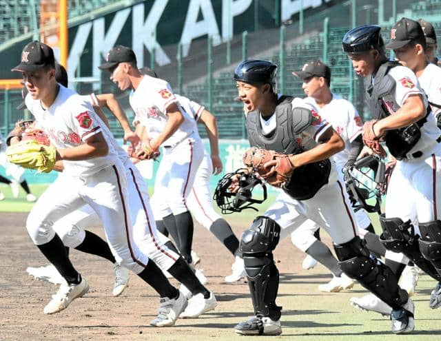 日大山形高校　野球　ユニフォーム 甲子園 山形県代表 日本大学山形高校｜2017年夏の甲子園出場校の