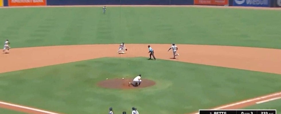 油断しすぎ！ 大谷翔平、一瞬の隙をついて“爆速盗塁”「無警戒すぎ」「速いなw」 “神走塁”で相手野手陣をおかしくする