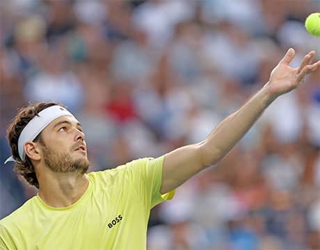  自己最多タイ・エース20本で初4強 