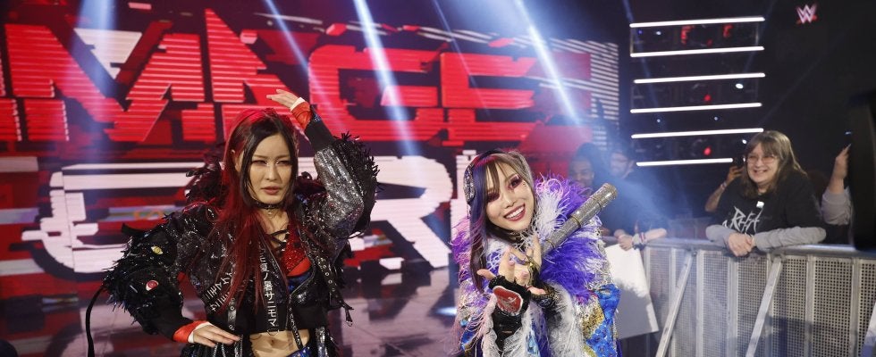 世界で活躍する日本人女子レスラーが大集結！ “みんな笑顔”貴重なすっぴんトレーニング写真が話題