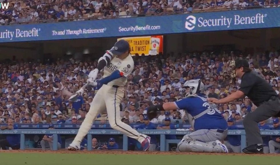 なんだこれは… 大谷翔平、爆速特大弾の“神スイング”が「理想的」「カッコよすぎ」コンパクトで無駄のない軌道に「全盛期のボンズみたい」