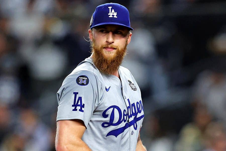 ド軍コペック、“実戦形式”で同僚にまさかの死球　剛球直撃…周囲も悲鳴上げる