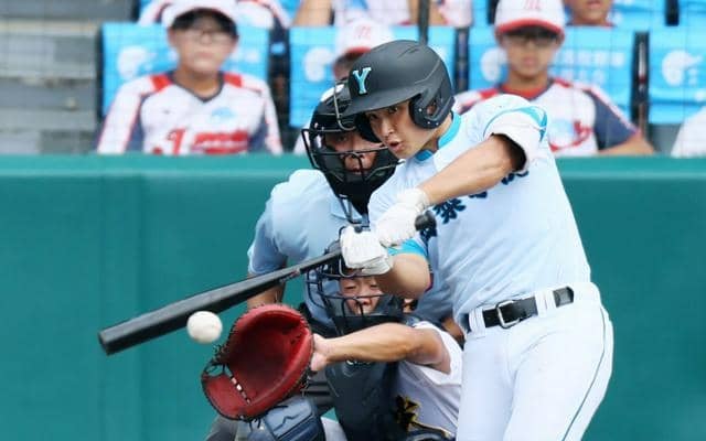 バスターが奏功、選抜優勝時を思い出させた山梨学院打線　高嶋仁の目