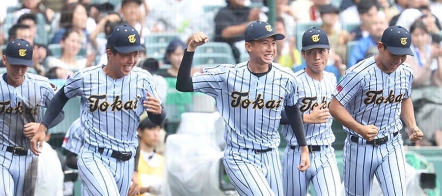 甲子園に想定外の“空席”　監督が漏らした本音「いっそ中止になって」も…初勝利の舞台裏