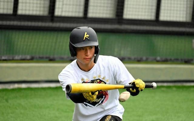 決勝満塁弾放った父に続き甲子園の舞台に　神村学園・西原維吹選手