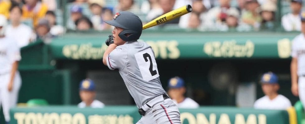 京都国際が強力健大高崎投手陣から2点をリード！正捕手が2安打2打点で勝ち越しに成功！【25年夏甲子園】