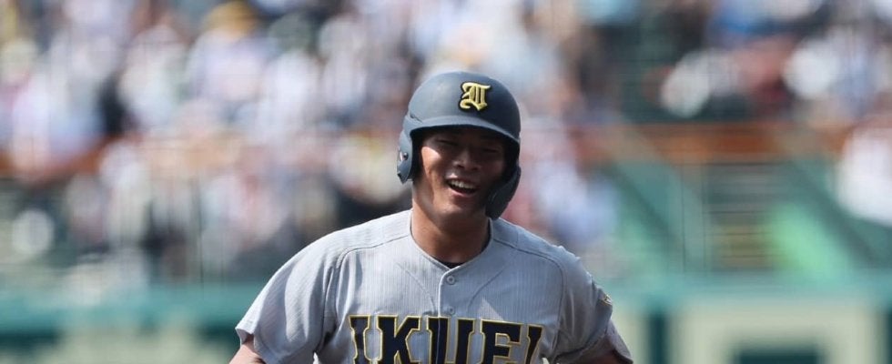 「人生で一番嬉しいホームラン」仙台育英のプロ注目スラッガーが特大弾！地方大会不調も聖地で目覚めの一発！！【25年夏甲子園】