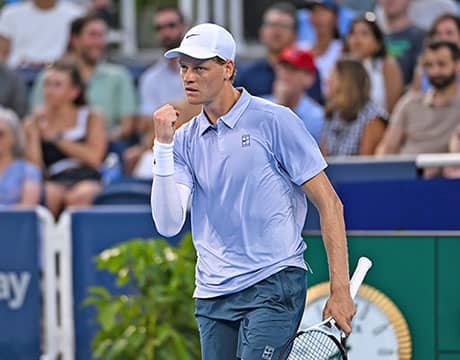 シナー BIG4に続く連勝記録で4強