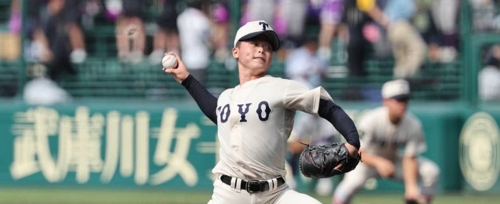 東洋大姫路が14年ぶり3回戦進出！先発木下から阪下が「抑え」で復帰登板、打線は花巻東2年生左腕を攻略【25年夏甲子園】