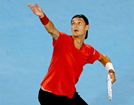  予選勝者が金星連発の快進撃で4強 