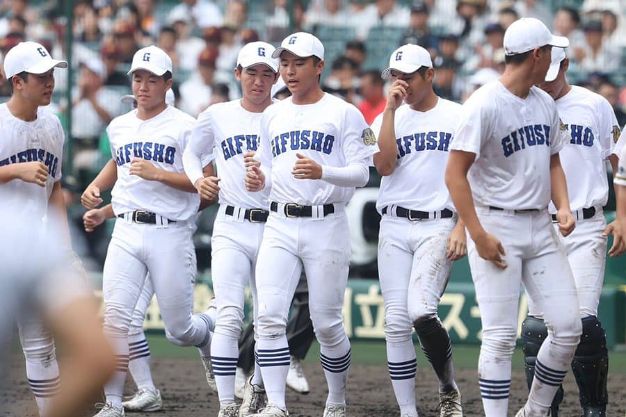 唯一の公立校に判明した“事実”「凄すぎないか？」　復活した名門に感動の声