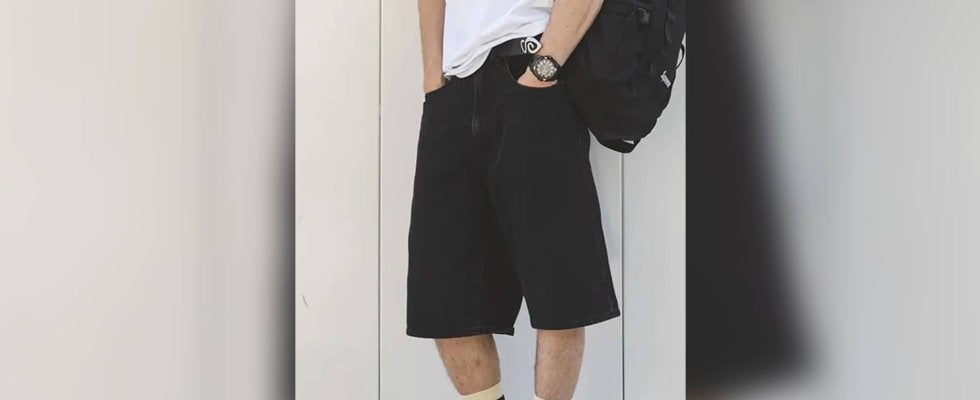 ステイヤングな40代のシュプリーム着こなし3選。小物やパンツで取り入れると上手くいく！