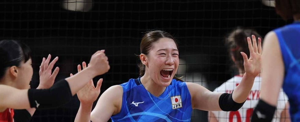 石川真佑、まさかの“サービスエース”に驚愕の表情……「珍しいシーンだよねぇ」「国際試合でこんな事が起きるなんて」ファンからの反応続々