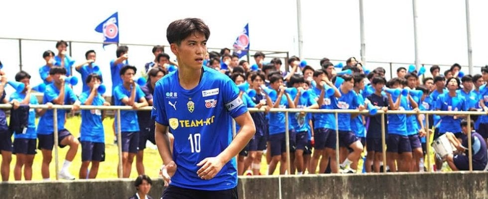 真夏の悔恨は必ず大きな成長の糧になる。大津高校・福島京次が抱えるのは進化するブルー軍団の新たな歴史を切り拓く覚悟  【NEXT TEENS FILE.】