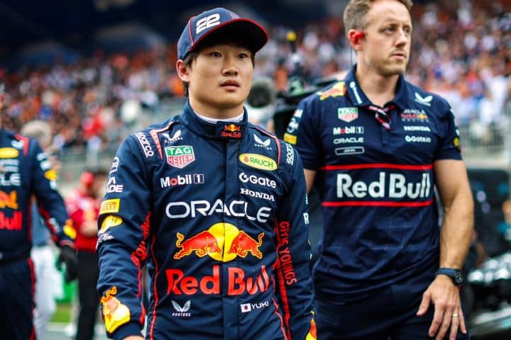 逆襲の角田裕毅が見せた気迫の9位入賞　リタイアの危機を乗り越える“激走”をレッドブル陣営も評価「謙虚に学び続けている」