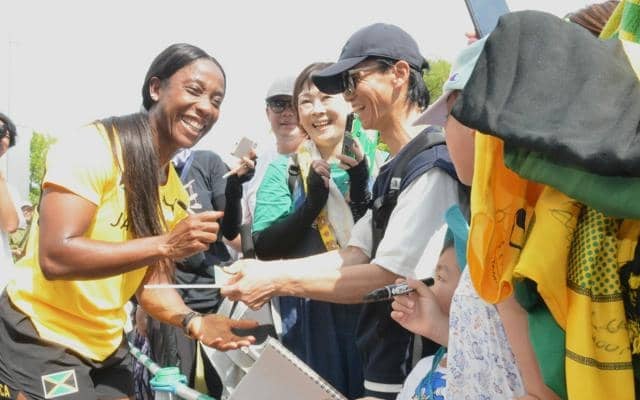 「シェリーアン様」レジェンド降臨に感激　世界陸上の事前キャンプ