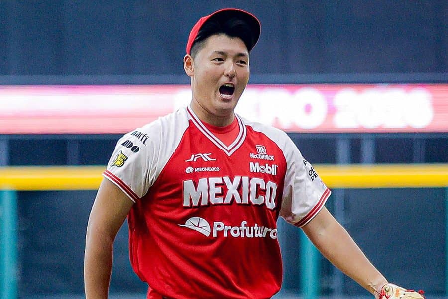 日本を去って2年…“皇帝”安樂智大がメキシコで躍動　ポストシーズンで胴上げ投手に