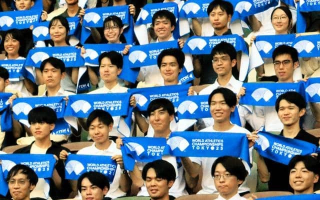 国立競技場で異例の内定式　世界陸上が開催中、次世代への「投資」