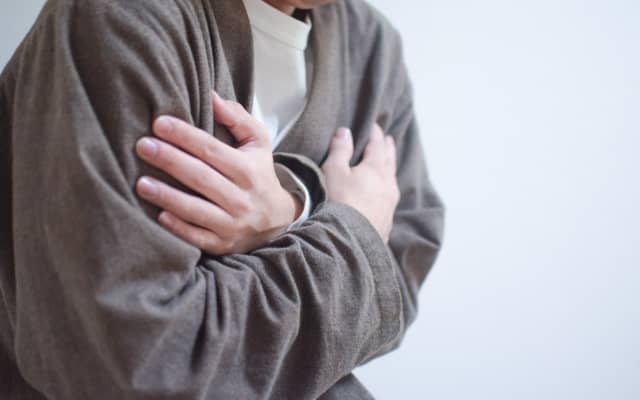 冷房・冷たい飲み物で体がだるい…残暑に潜む『隠れ冷え性』対策［トレーナー解説］