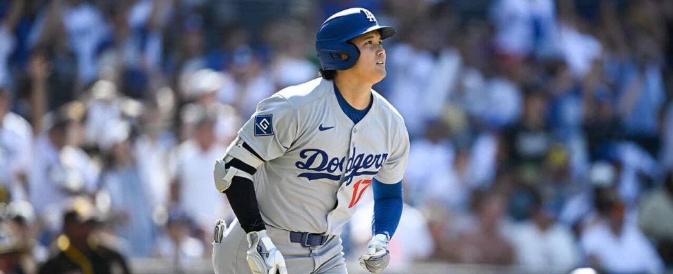 大谷翔平、53号本塁打でリーグトップに並ぶ。指揮官はMVPについて「圧勝だ」と述べる
