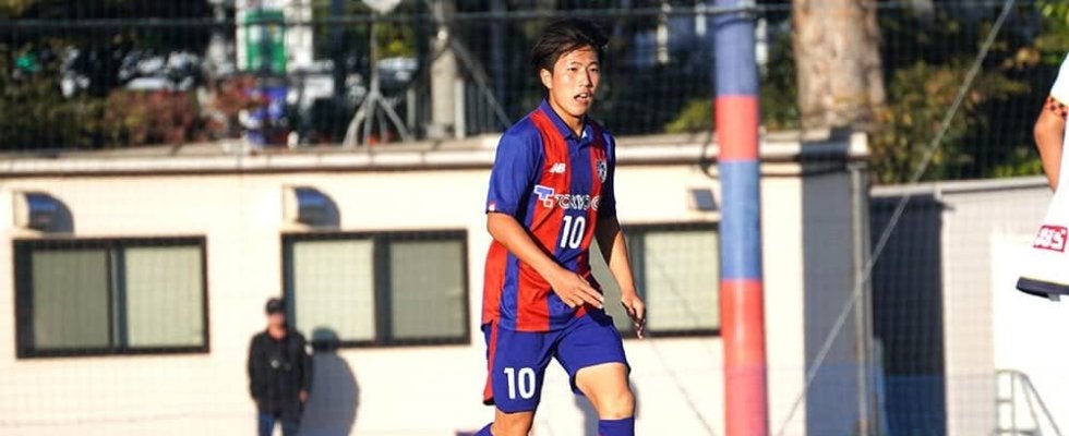 繊細にして、豪胆。気鋭の18歳が迎える世界との“再会”【U-20日本代表・佐藤龍之介（ファジアーノ岡山）】