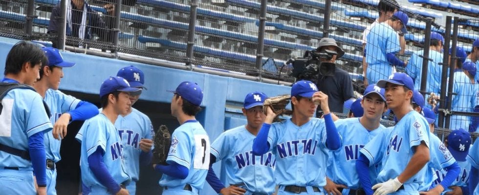 選手全員が地元の軟式出身！浜松日体が序盤のリード守り切りベスト4進出！【静岡】