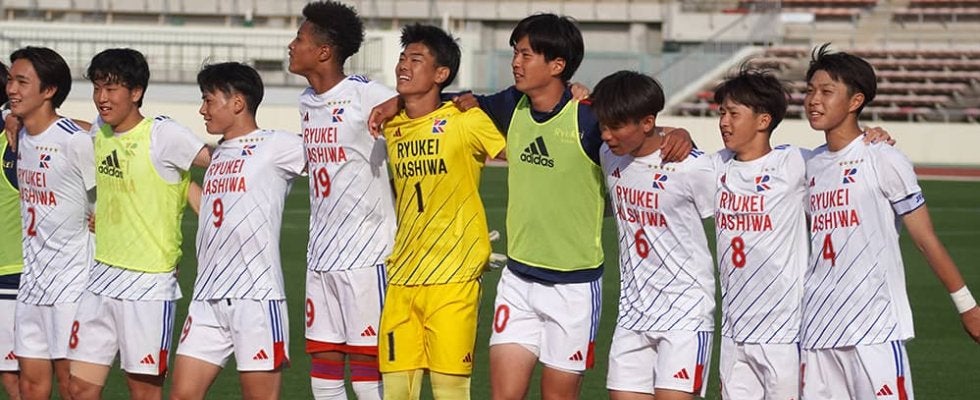 魂の大一番！凱歌をあげるのは竜か、鹿か！超注目の10.5決戦　流通経済大柏高校×鹿島アントラーズユースマッチプレビュー【高円宮杯プレミアリーグEAST第16節】