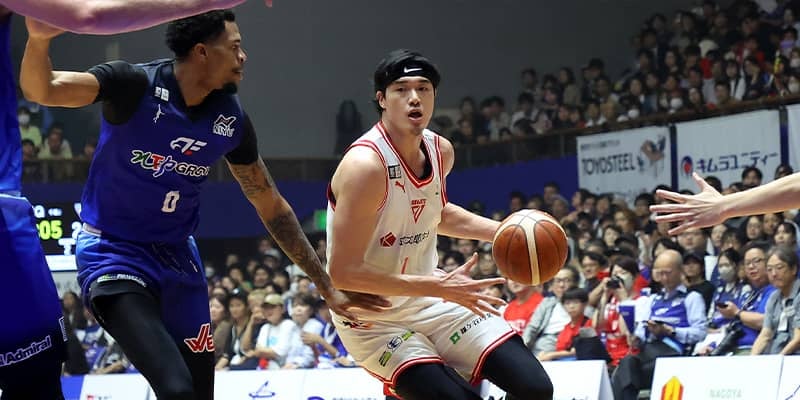 渡邊雄太と瀬川琉久が“ダブル21得点”で躍動！ 19歳ルーキーはキャリアハイ…千葉Jが敵地で2連勝