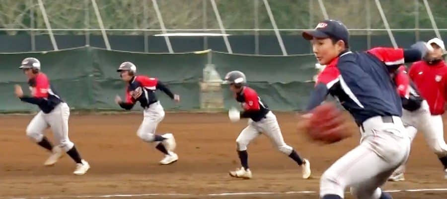 決まればチャンス拡大…三盗成功の秘訣は？　全国V3名将が伝授、癖を狙う「クビイチ」