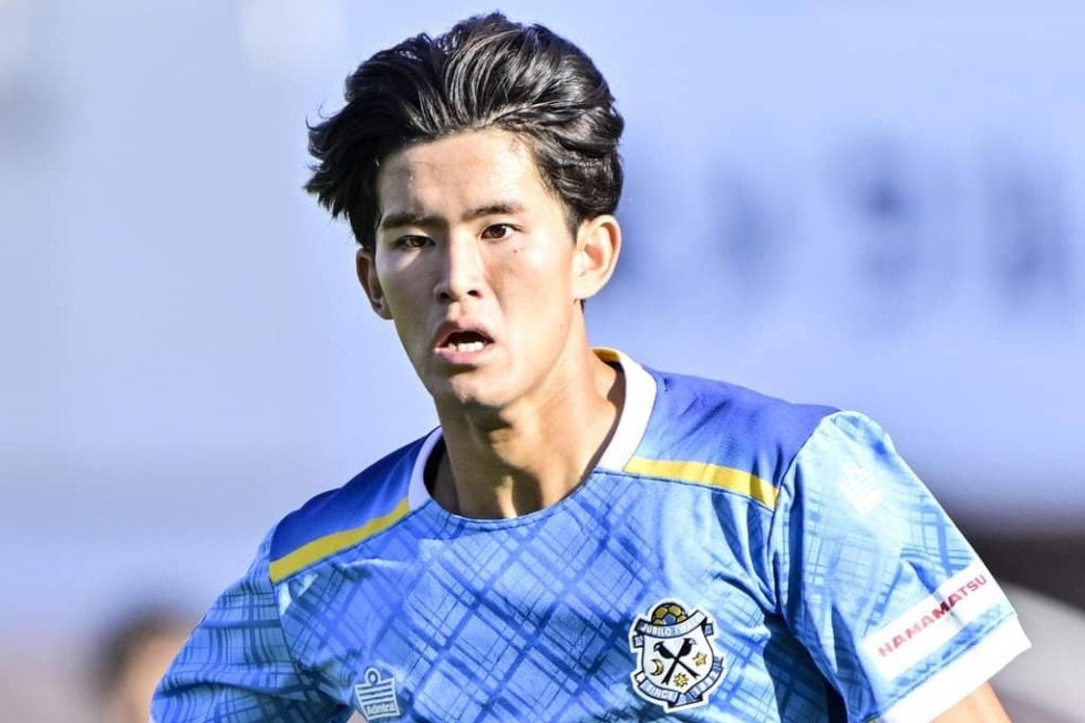 来夏W杯の秘密兵器！ 20歳の大型ストライカーが劇的ワンタッチ逆転弾！｢ぶっちぎりで光ってる｣MF山本理人とのホットラインで5戦ぶり勝利を届ける！