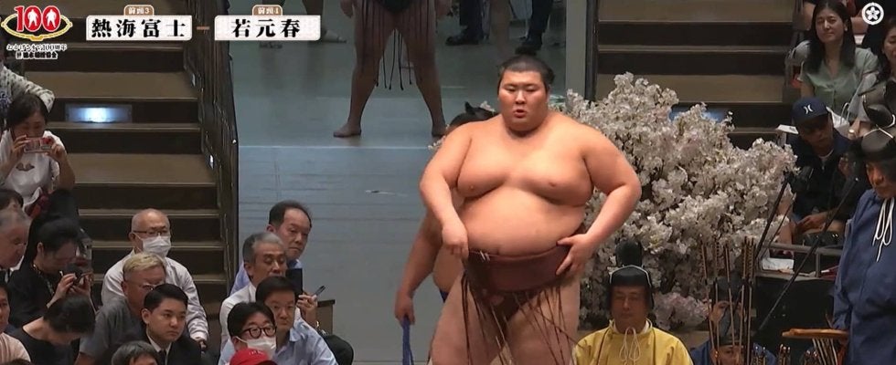 「いいヤジ」大相撲、百周年場所で力士が破顔…皆も笑顔になるほっこり珍事「笑わずにはいられないよね」共感相次ぐ