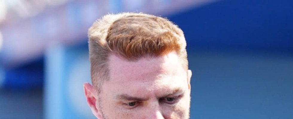 フリーマン妻、機内の様子公開「４時15分にベットに」長男と５時間フライトで敵地から早朝帰宅